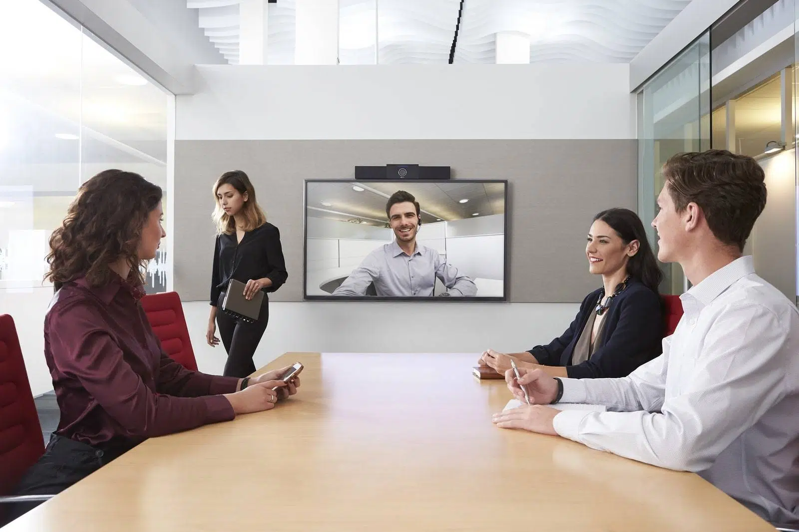 The Polycom Studio is the Ultimate Web Conferencing Solution for Huddle Rooms